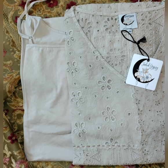 Cottagecore Patched Together Dress - Picture 4 of 4